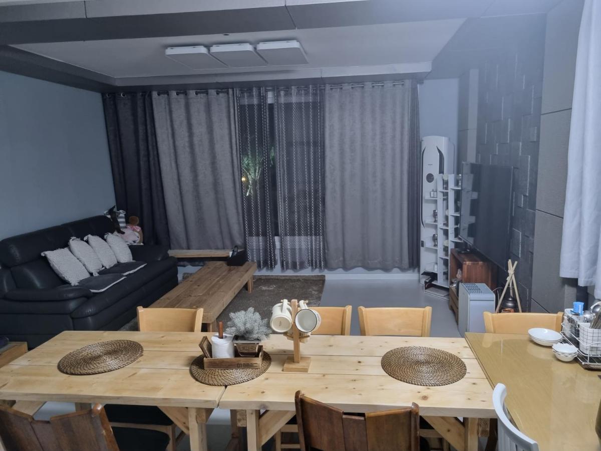 Bed and Breakfast Gashi Sarang Seogwipo Zewnętrze zdjęcie